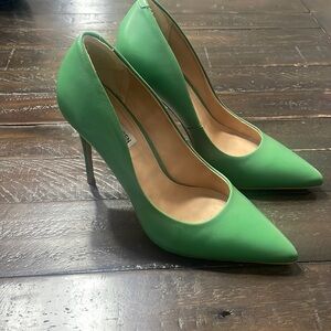 Steve Madden Green Heels 7.5